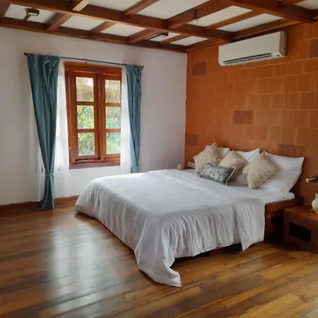 Little Chembaka Guest House Kumarakom Exterior photo